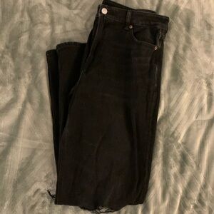 NWOT- American Eagle Strigid Jeans